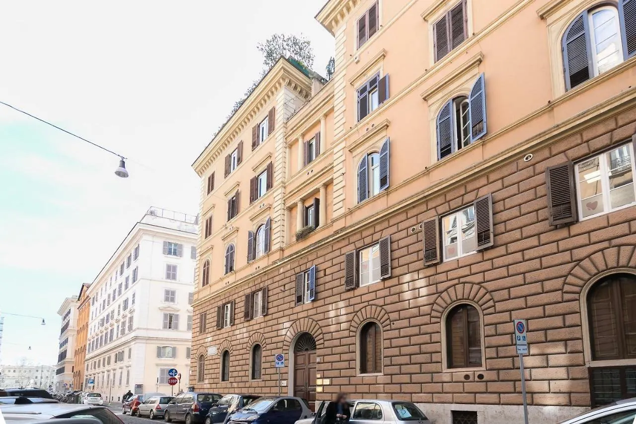 Apt.Prati L.T. Рим